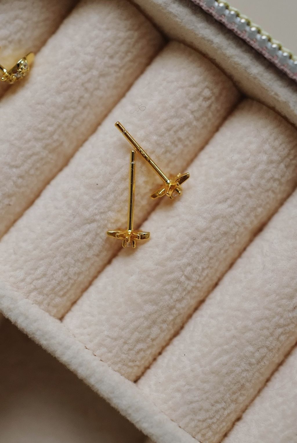 L1220915-1762624665294