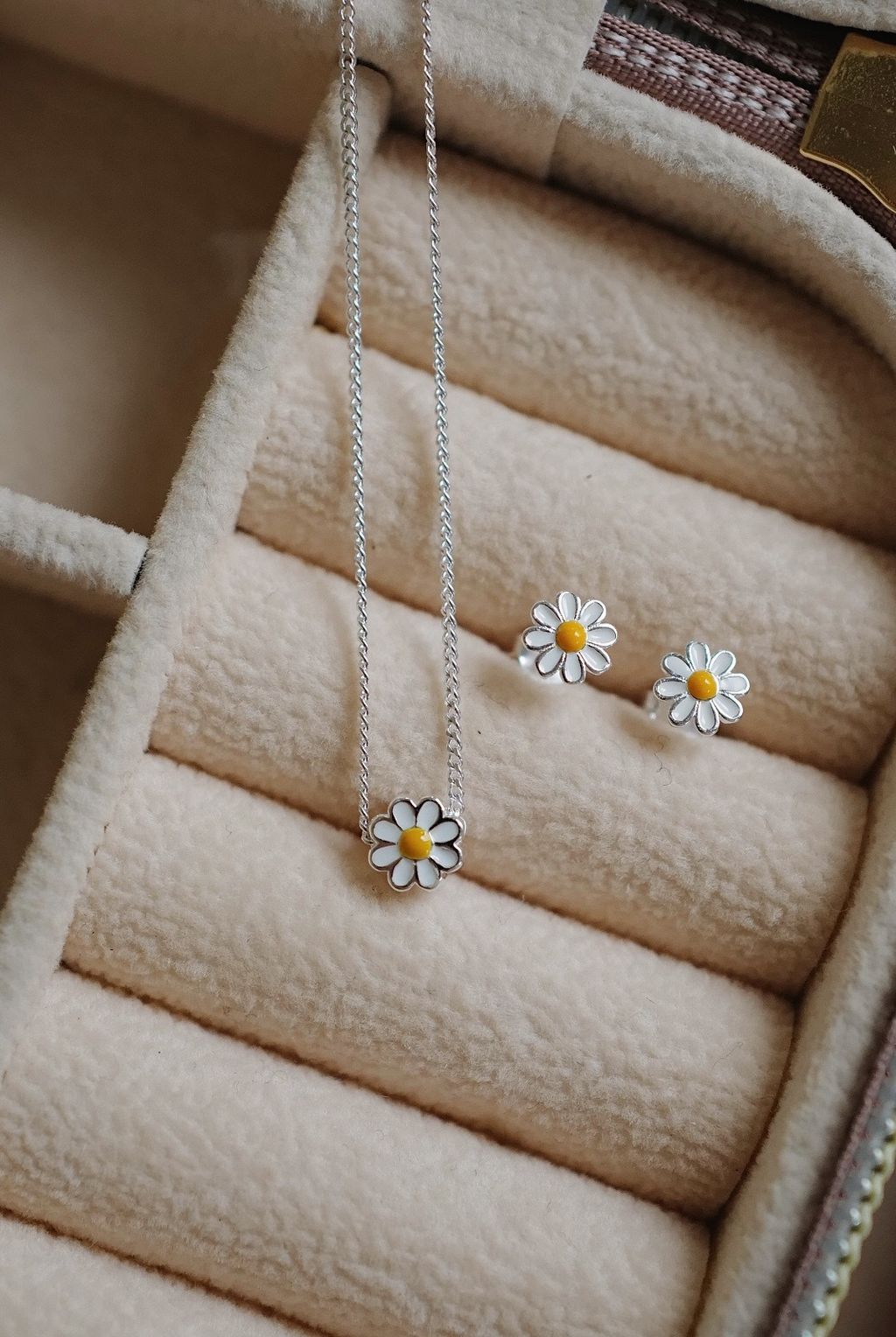 L1221000-1762625049876