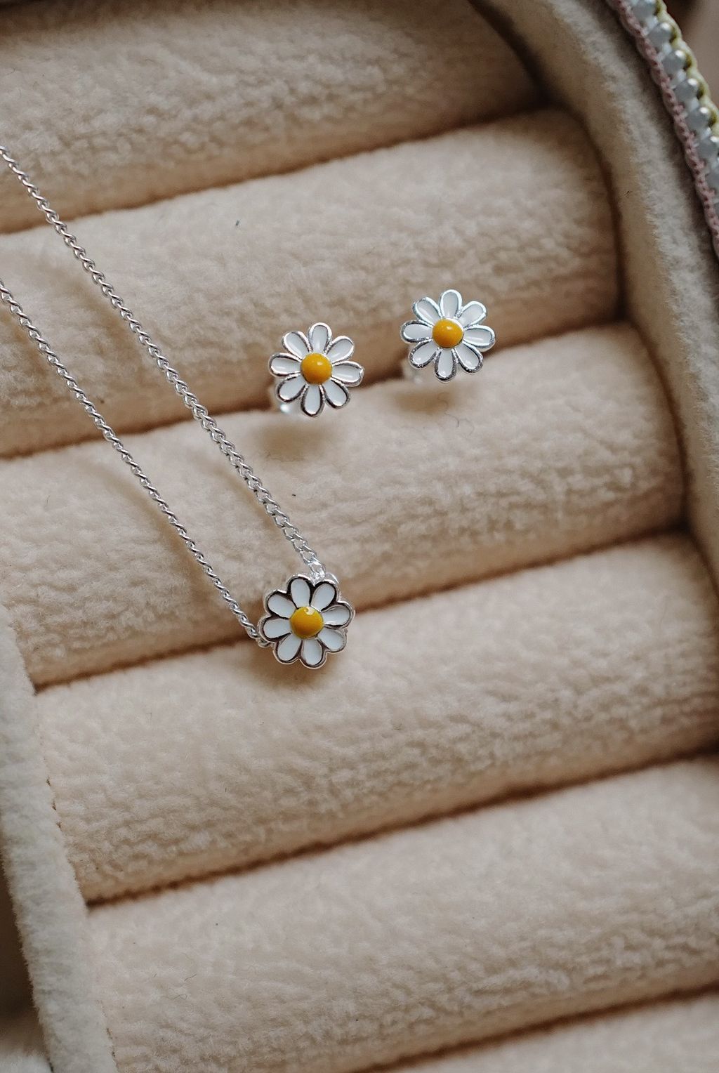 L1220997-1762625049882