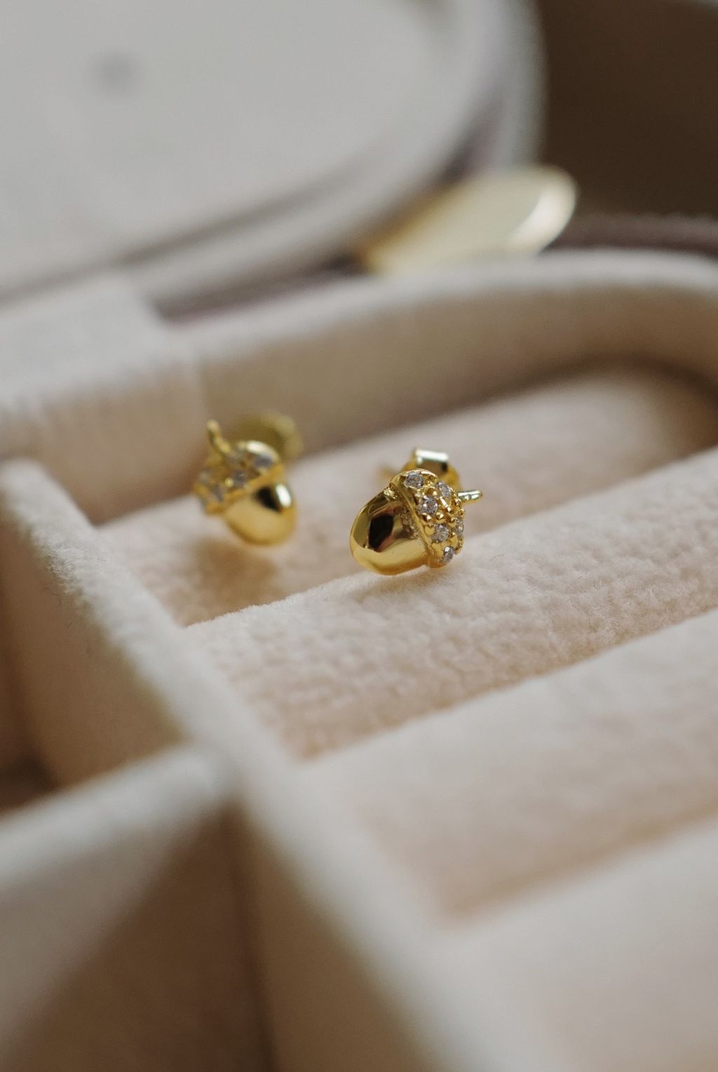 L1220910-1762625773956