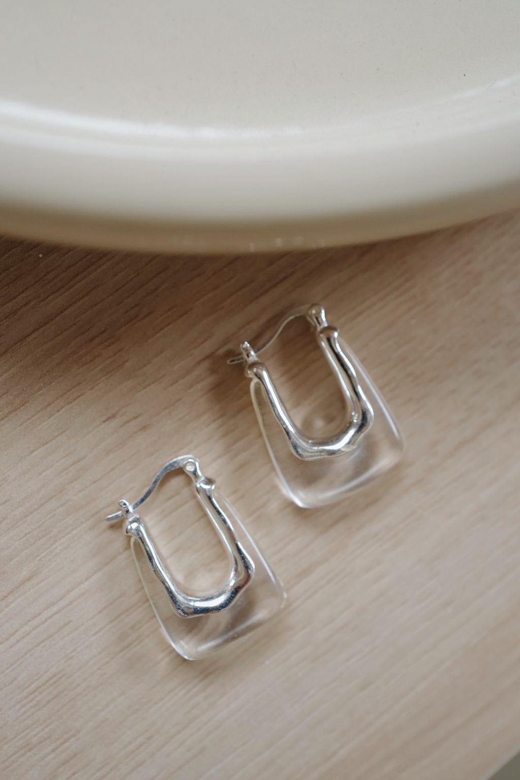 L1221046-1762629452900