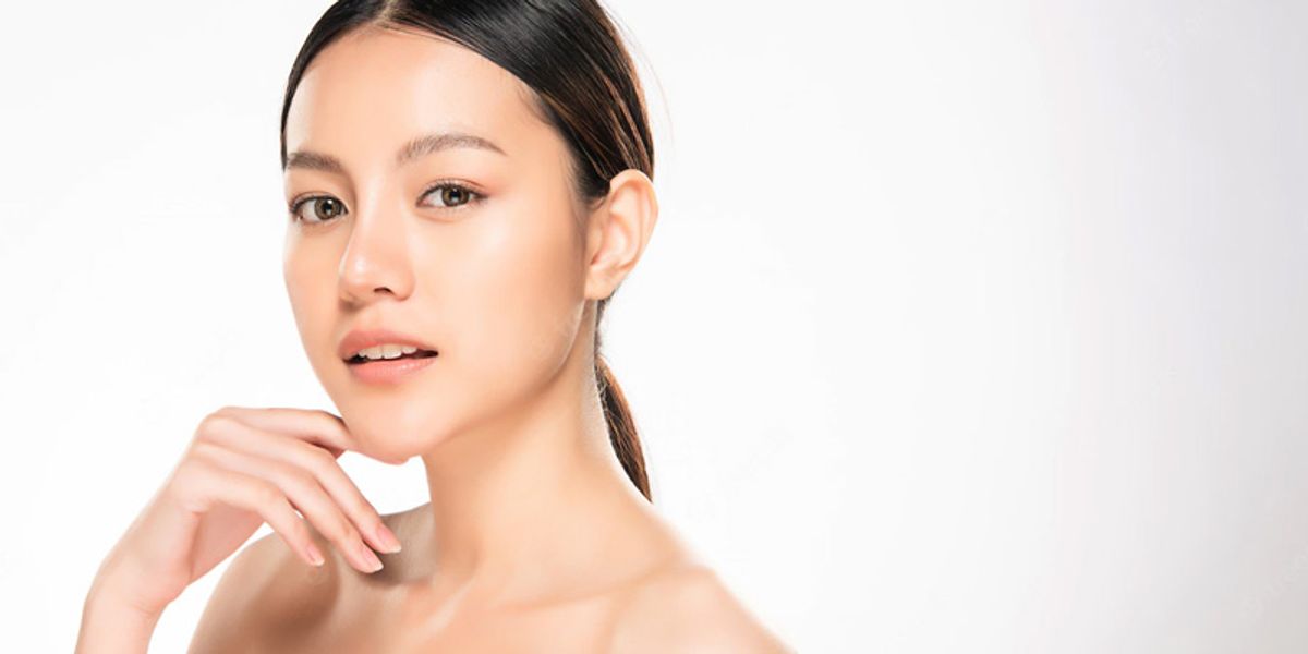 Vogue 有意識 / 早晚10道保養程序肌膚就一定青春無敵?現在流行,簡化保養!