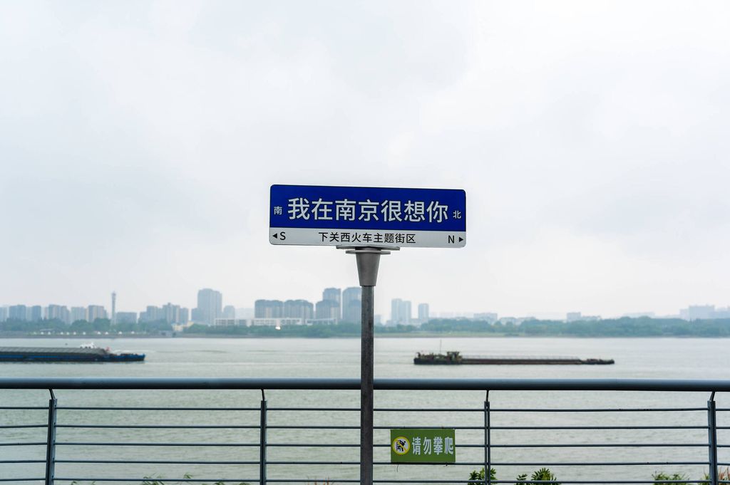 14ce4d7413c442a3a7f29dfb41178908