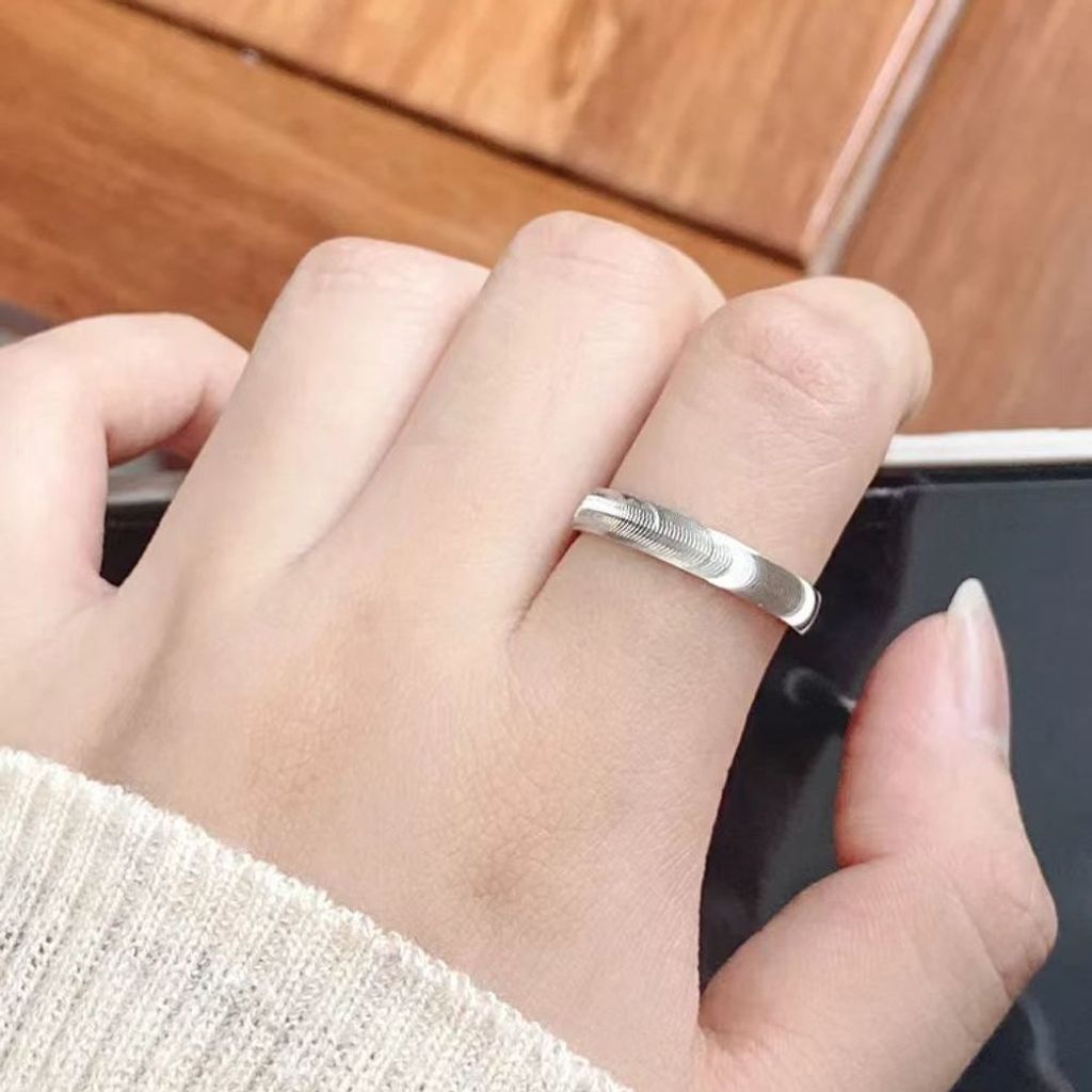 1752589553647-665538384