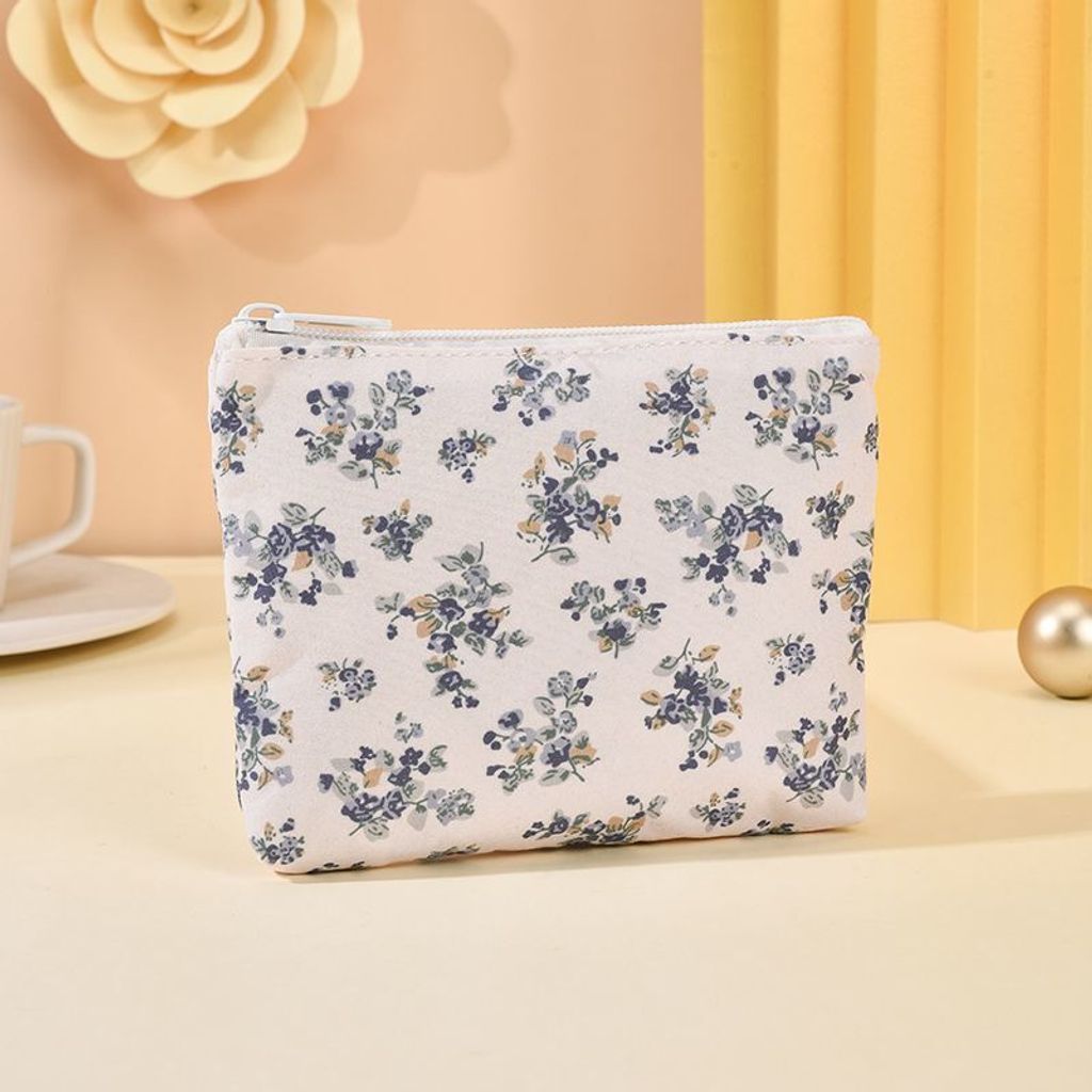 1756435683821-1057160154