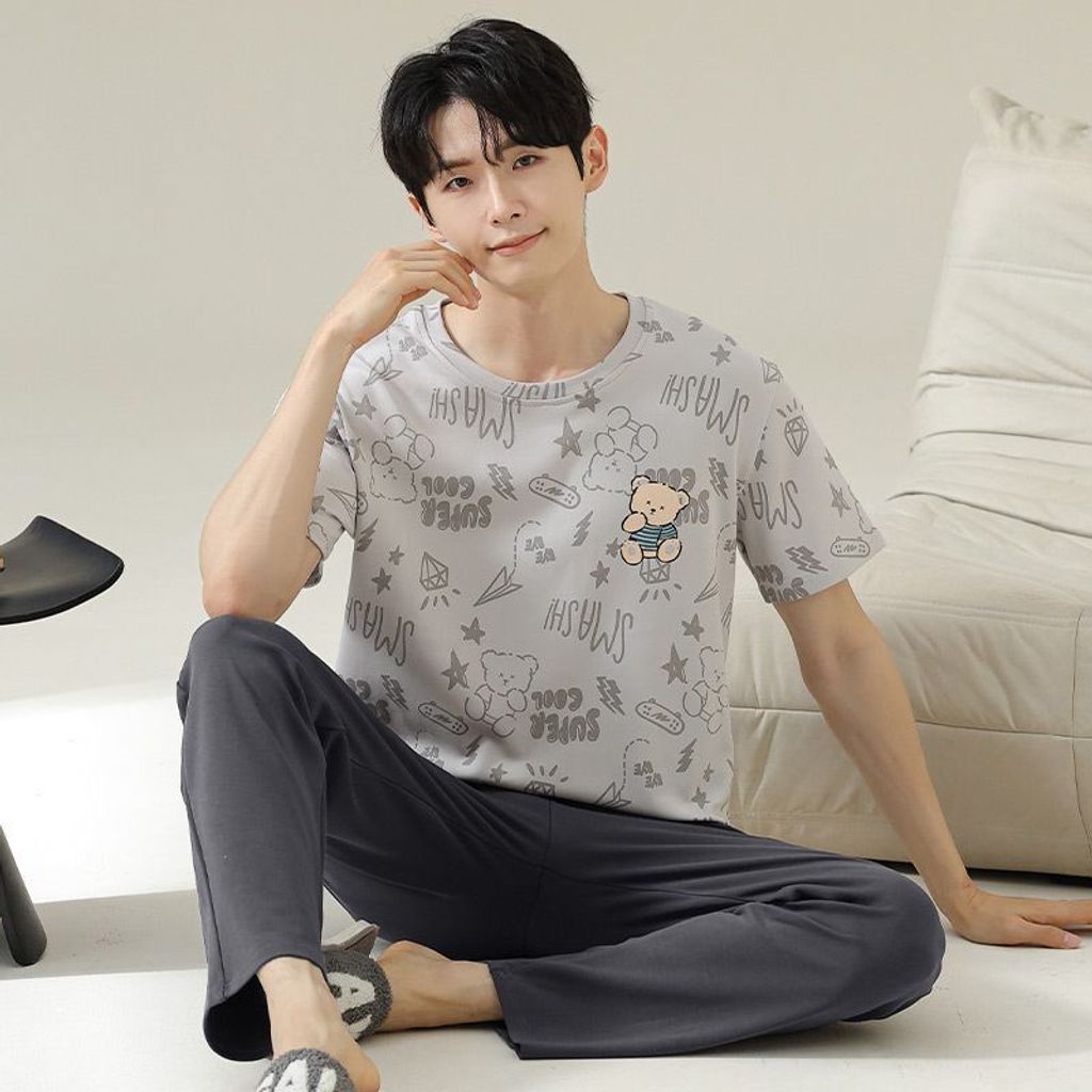 1760521499582-909691119