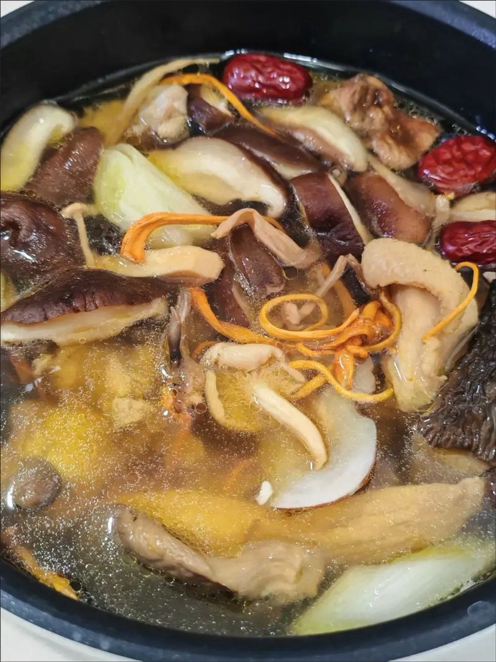 1763349835401--175007579