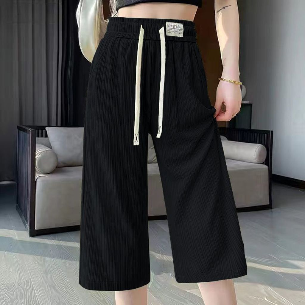 1764139579682-1077897974