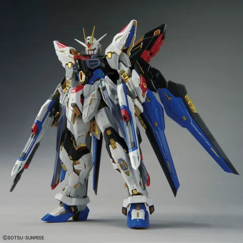 MGEX-Strike-Freedom-Gundam-1