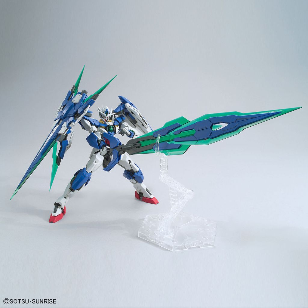 MG 00 QAN[T] FULL SABER 6