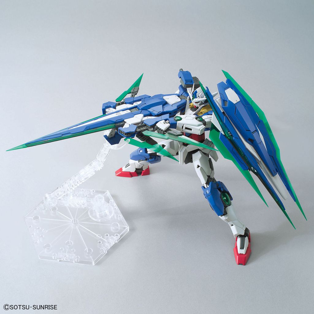 MG 00 QAN[T] FULL SABER 5