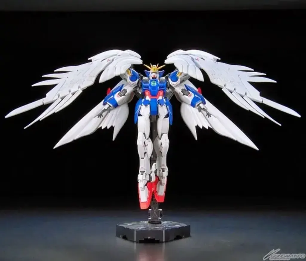 RG Gundam Wing Zero EW 4