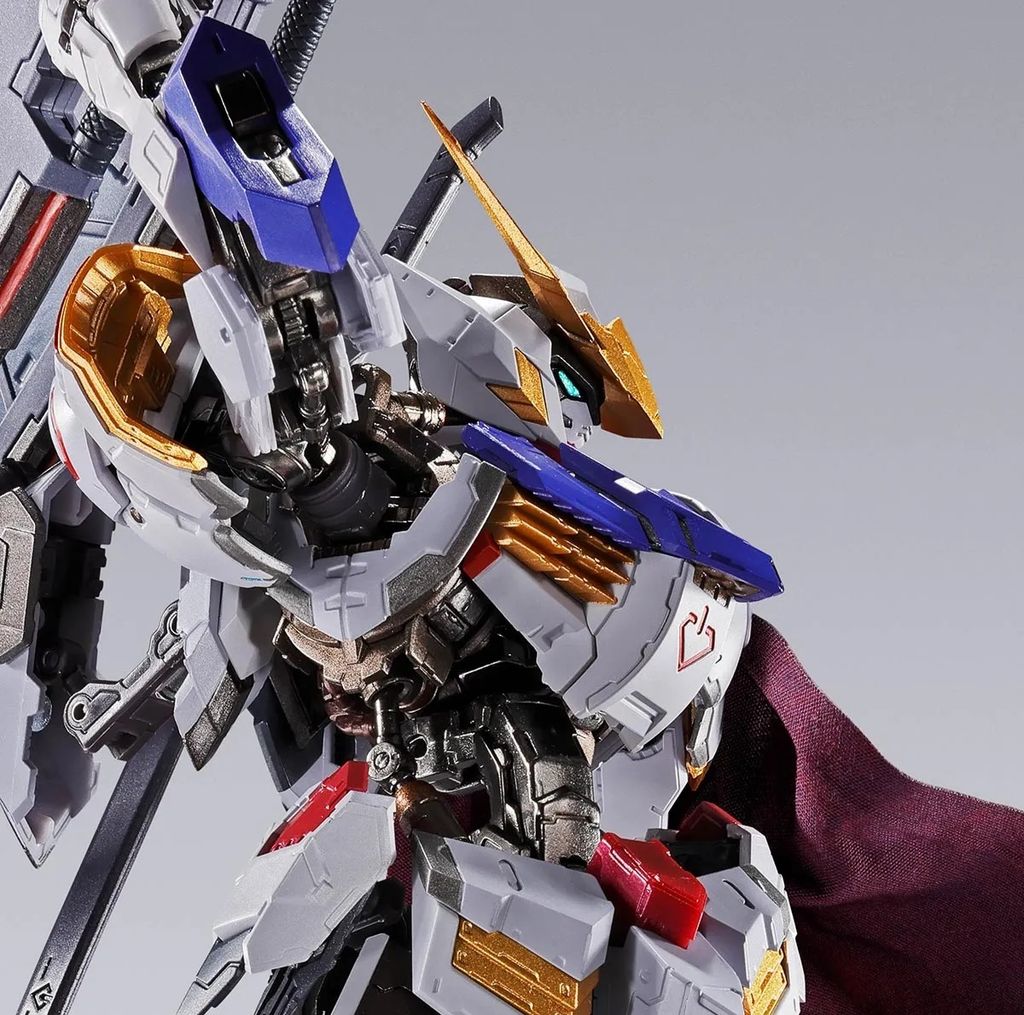 qOZEPk2GWVg3AD881xW6(1)