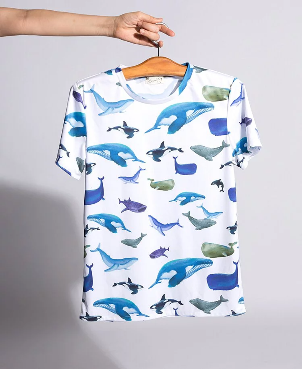 鯨魚多 圓領衫1