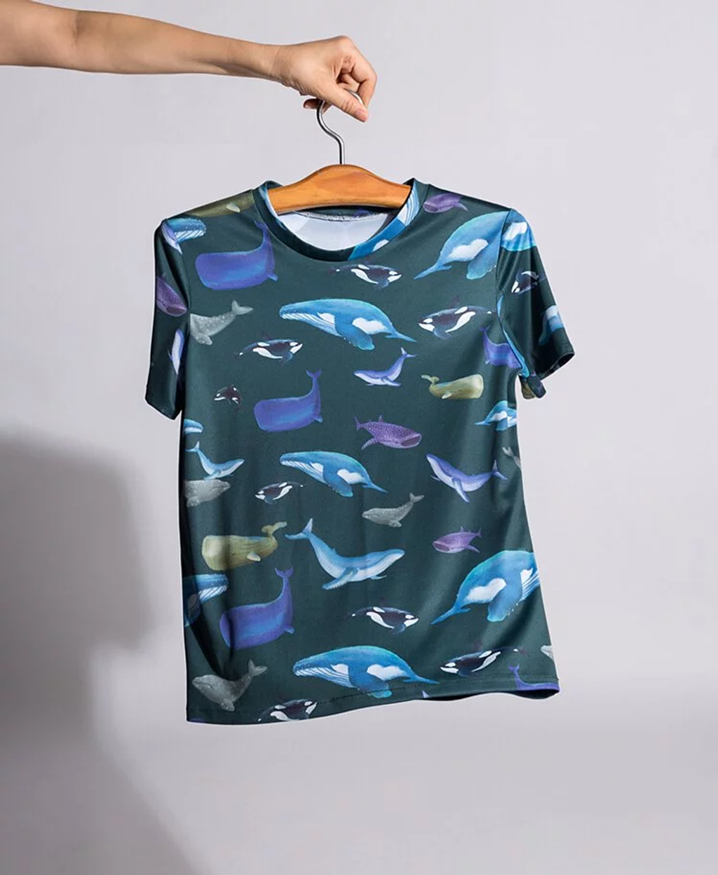 鯨魚多 圓領衫3