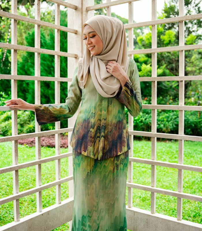 Leena Kebaya (Moss Green) 2