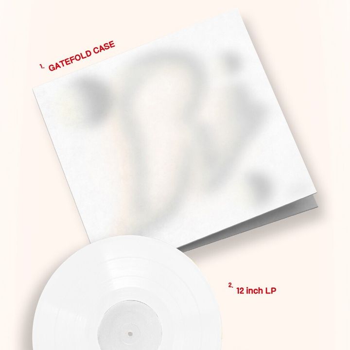 YEOJIN（本月少女）- LV1 & LV2 【白色彩膠】（黑膠唱片 LP） 內頁 1