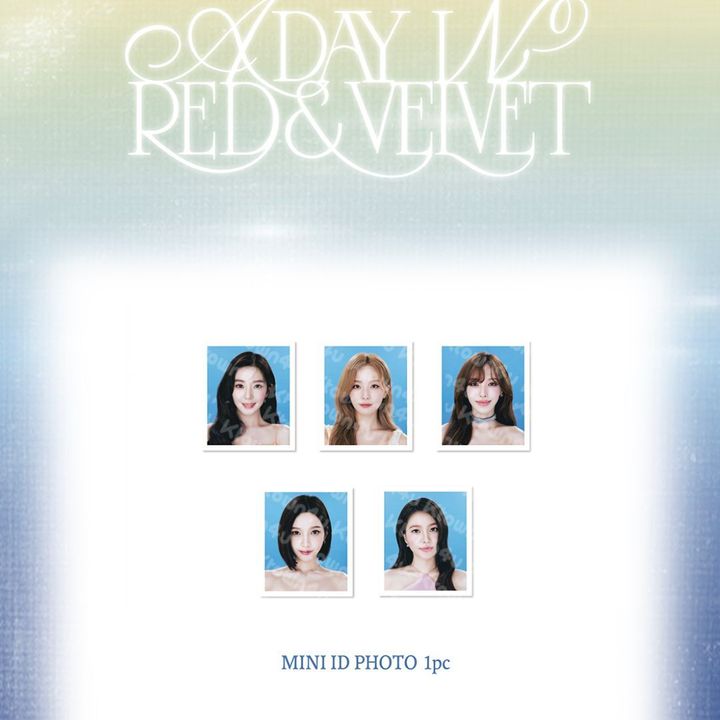 RED VELVET - FANCON : A DAY IN RED & VELVET 【MINI ID PHOTO HOLDER 迷你證件照套組】（官方周邊） 內頁 1