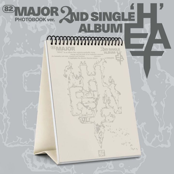 82MAJOR - 單曲二輯：HEAT 【PHOTOBOOK 版】（CD） 封面