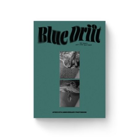 ATEEZ - 8TH ANNIVERSARY PHOTOBOOK Blue Drift 【出道八週年寫真書】（官方周邊） 封面