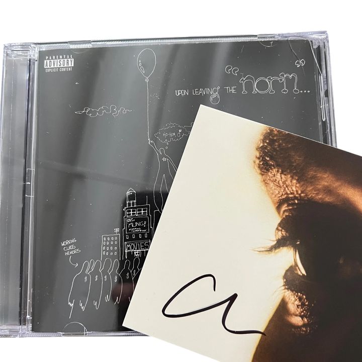 The Weeknd 威肯 - Hurry Up Tomorrow 收藏者紀念版 【Basquiat 聯名｜簽名版】（CD） 封面