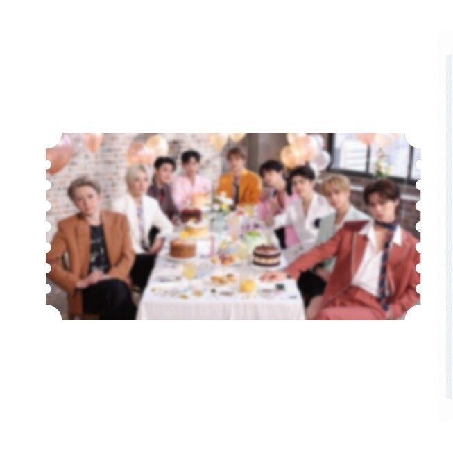 &TEAM - 2027 SEASON'S GREETINGS：Who Ate the Cake? 【2027 年曆組】（周邊） 內頁 1