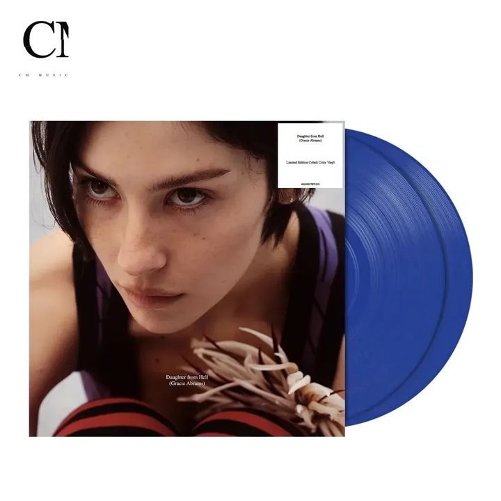 葛蕾西亞伯拉罕 Gracie Abrams - Daughter From Hell【藍色彩膠｜獨家通路版】（黑膠唱片 2LP） 封面
