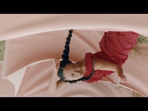Griff - Vertigo【限量海藍色彩膠】（黑膠唱片 LP） 內頁 2