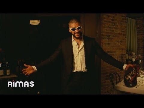 壞痞兔 Bad Bunny - Nadie Sabe Lo Que Va A Pasar Mañana【藍色彩膠】（黑膠唱片 2LP） 內頁 2