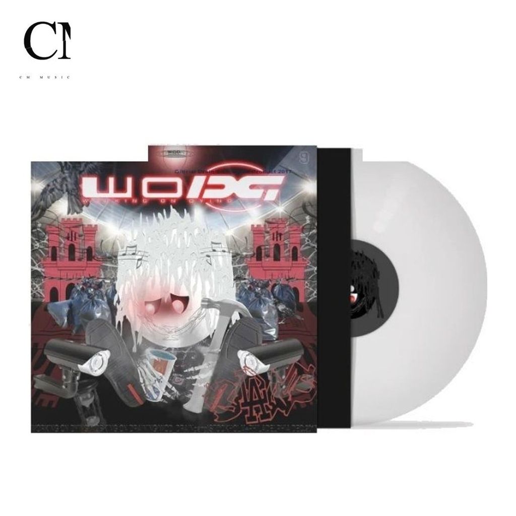 Bladee - Working On Dying【透明膠】（黑膠唱片 LP） 封面