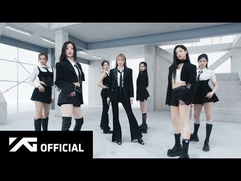 BABYMONSTER- 1st Mini Album: BABYMONS7ER ( Photobook 版｜CD ) 內頁 1