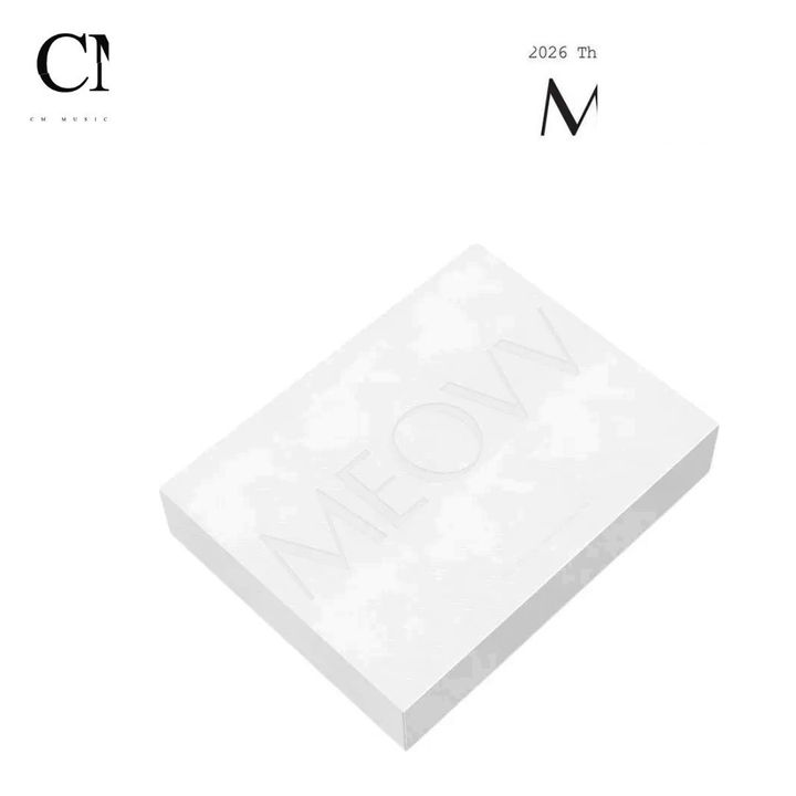MEOVV - 2026 Season Greetings 【2026 年曆】（官方周邊） 封面