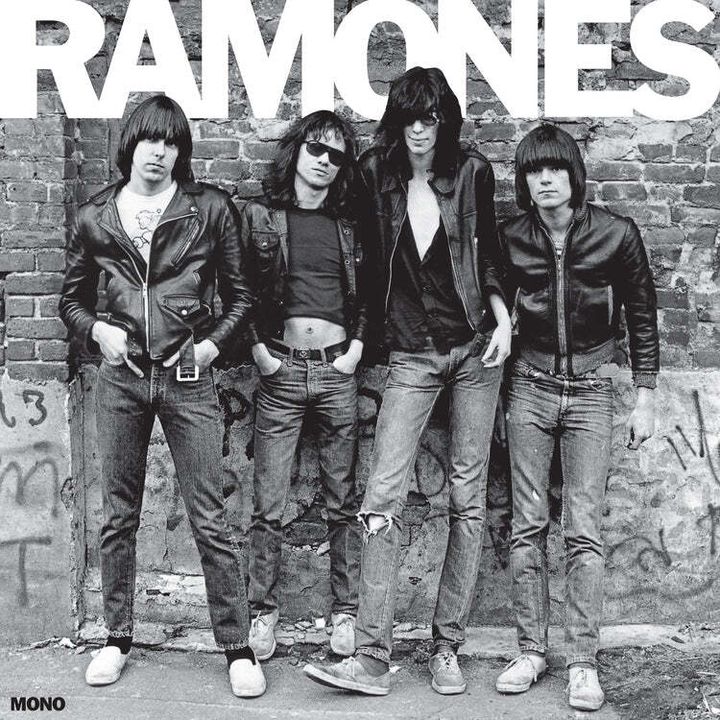 Ramones - Ramones【50 週年紀念版｜單聲道混音｜Rocktober '26｜實體唱片行限定】（黑膠唱片 LP） 內頁 1