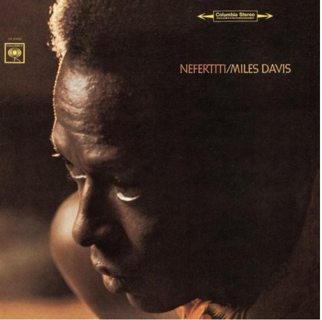 Miles Davis- Nefertiti（黑膠唱片 LP） 封面