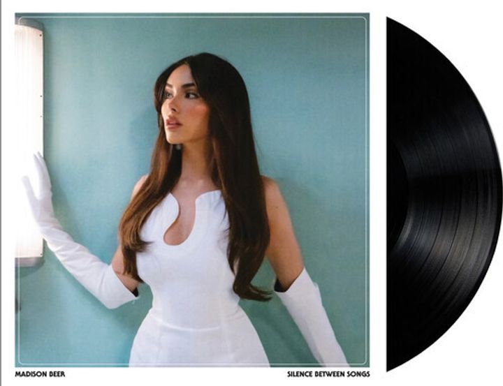 [LP] Madison Beer - Silence Between Songs 封面