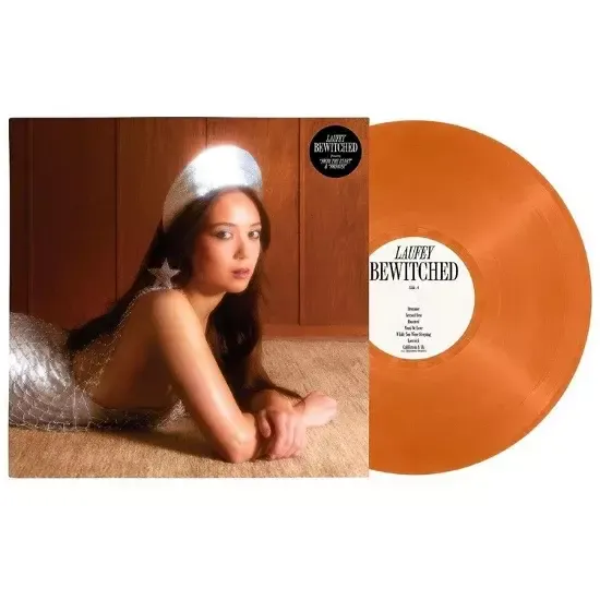 Laufey- Bewitched （店長強力推薦｜黑膠唱片 LP） 內頁 1