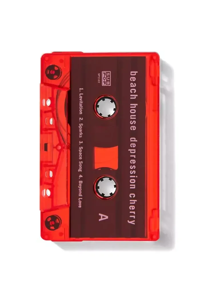 Beach House 海灘小屋- Depression Cherry （卡帶） 內頁 1