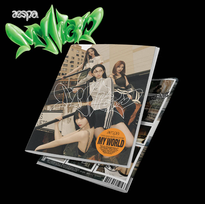 aespa - 迷你三輯: My World（Tabloid 版｜CD ） 封面