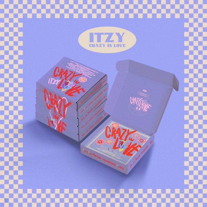 ITZY - 正規一輯: Crazy In Love（CD） 封面