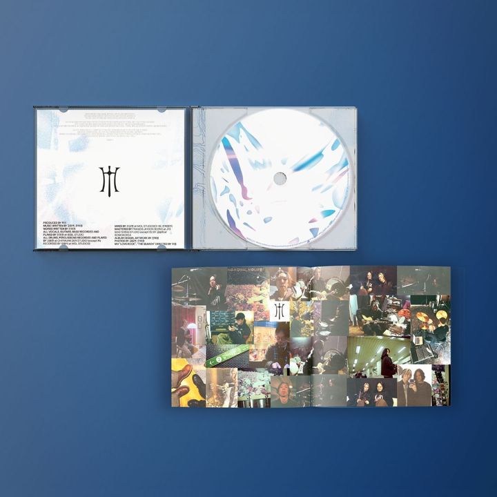 HWAKIN - 正規二輯: Secret Weapon（CD） 內頁 1