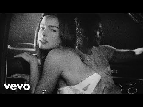Addison Rae - Addison（黑膠唱片 LP） 內頁 1