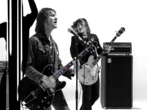 Jet - Get Born（黑膠唱片 LP） 內頁 1