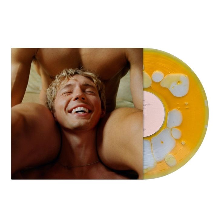 11/6 號截止 [液態膠] Troye Sivan - Something To Give Each Other（蜜色液態膠｜黑膠唱片 LP） 封面