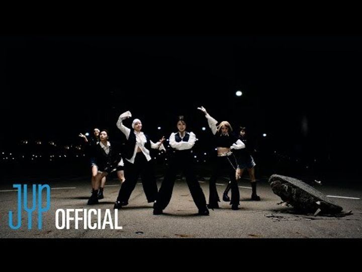 NMIXX - 迷你二專 FE3O4: Break（一般版｜CD） 內頁 1