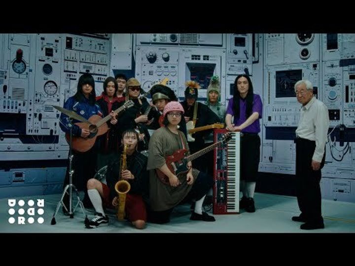 HYUKOH & 落日飛車 - AAA（CD） 內頁 1