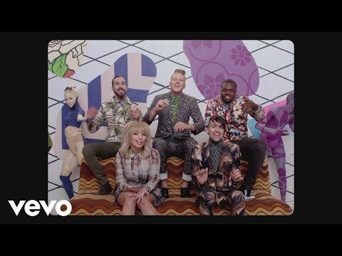 [CD] Pentatonix - Pentatonix 同名專輯 內頁 1