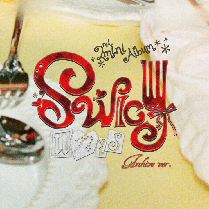 UNIS - 迷你二輯: SWICY【Archive版】（CD） 封面