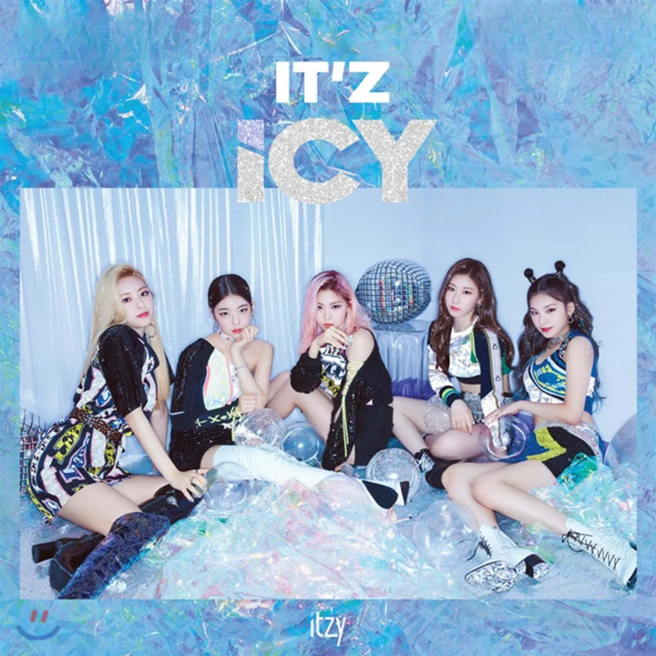 ITZY - IT'Z ICY（CD） 封面