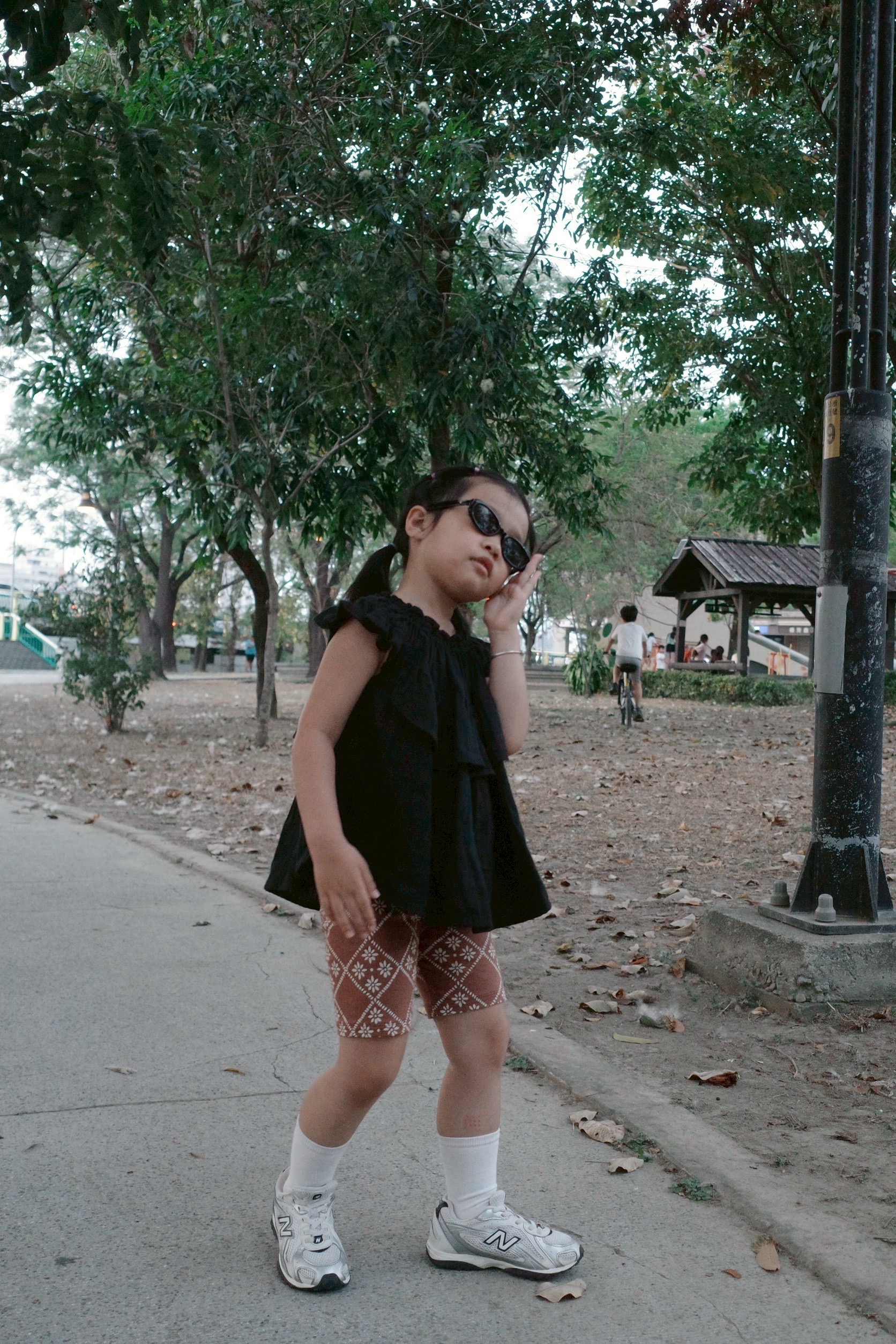 587507D2-8F63-4A81-BC53-D3B33B5C5604