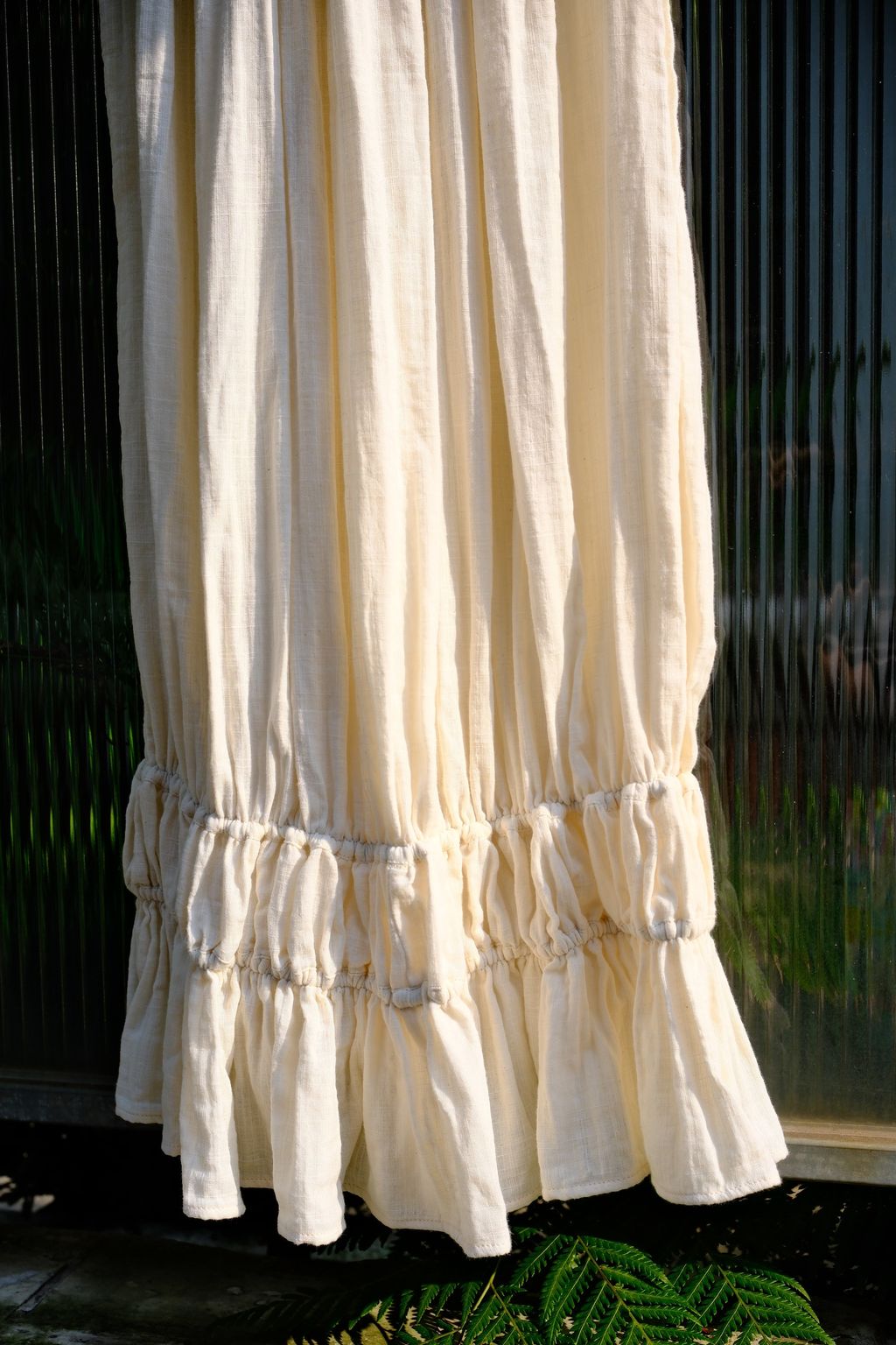 9DD9C52C-06FD-48A5-B5B4-DB378EA15D0D